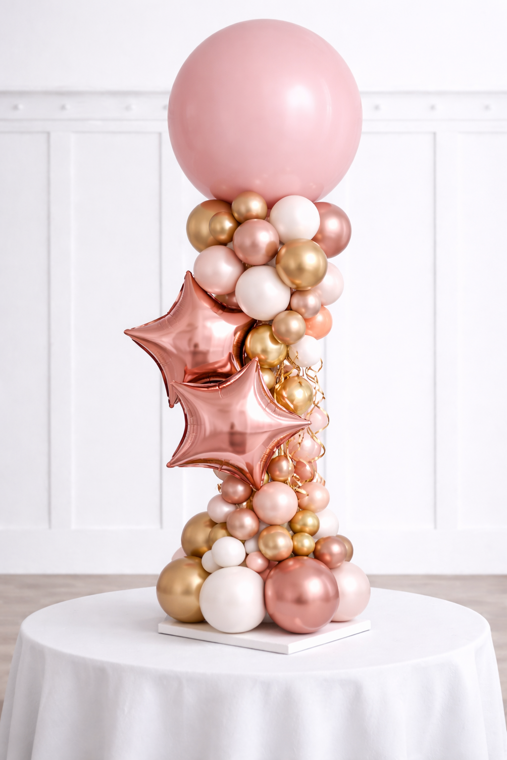 Balloon Centerpiece (Set Of Two)