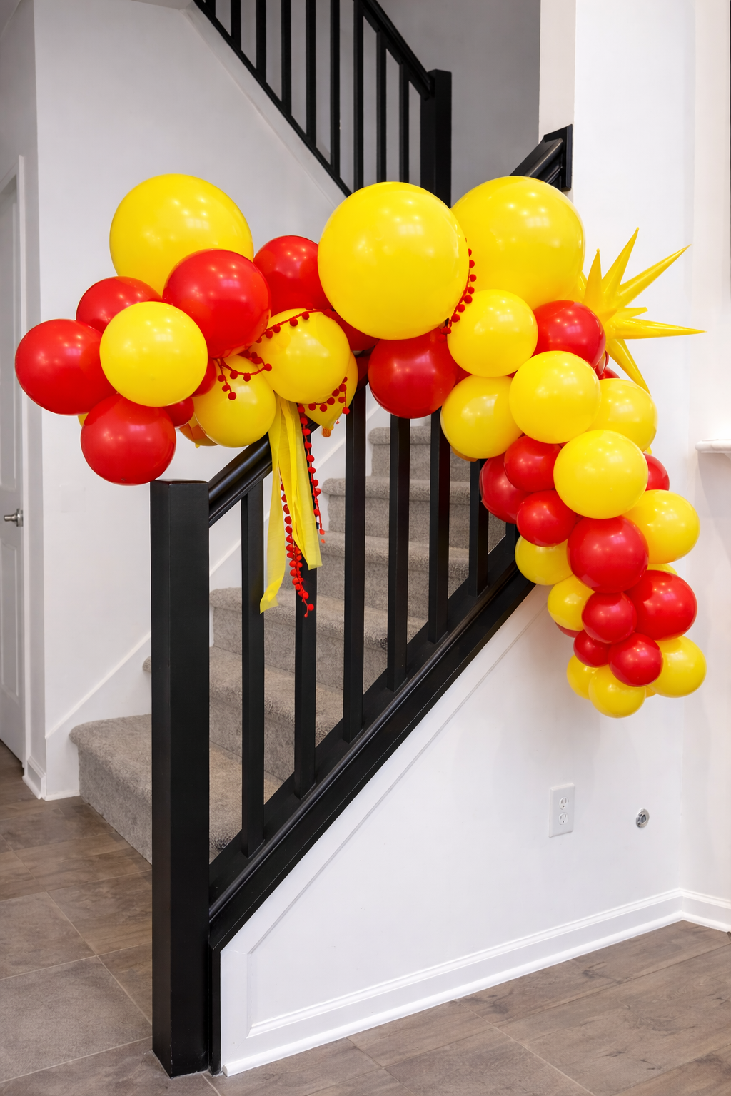Petite Balloon Garland